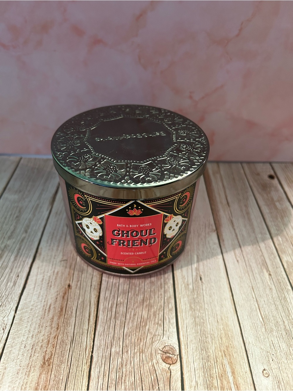 Bath & Body Works Ghoul Friend Candle - Black & Red